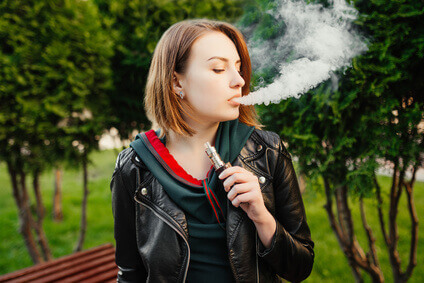 Ist Nikotin für Jugendliche schädlich?